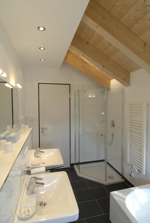 Hotel Landhaus Sixtmühle Taufkirchen  Habitación foto